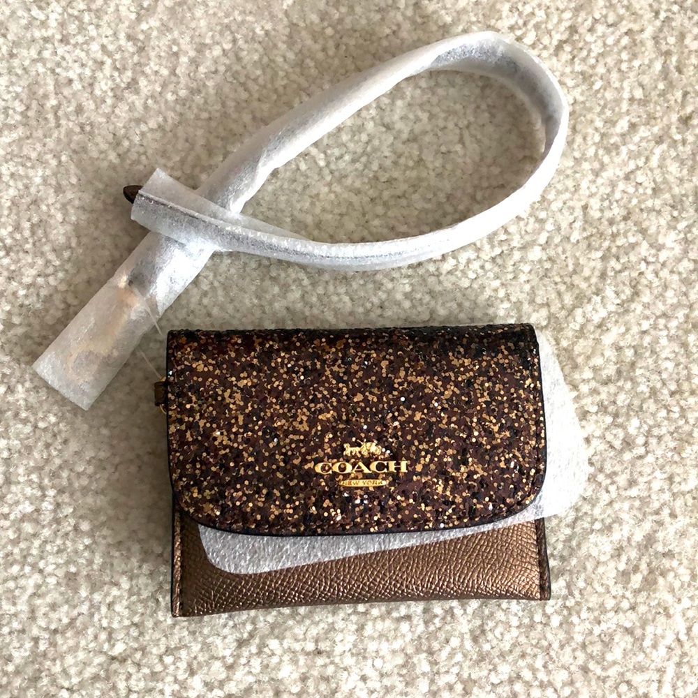 NWOT COACH wristlet